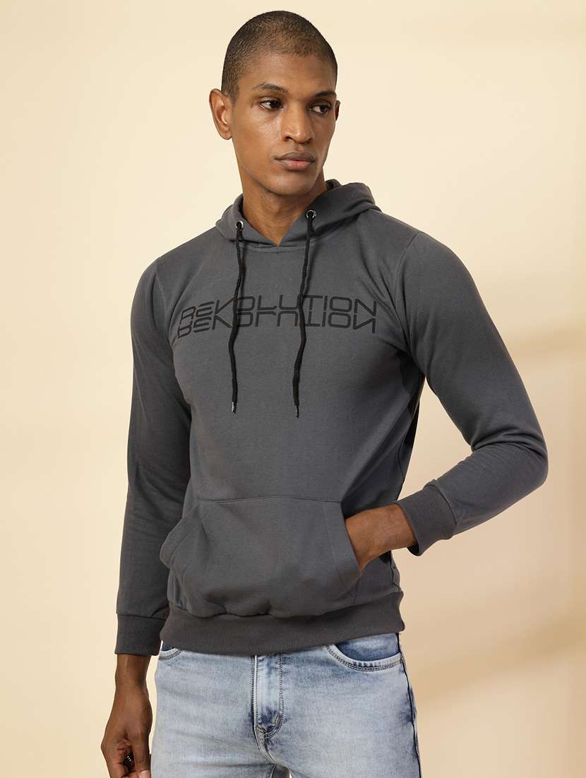 men long sleeves chest print sweatshirt - 21529608 -  Zoom Image - 0