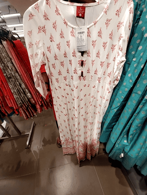 off white chanderi kurta - 21529824 - Zoom Image - 0