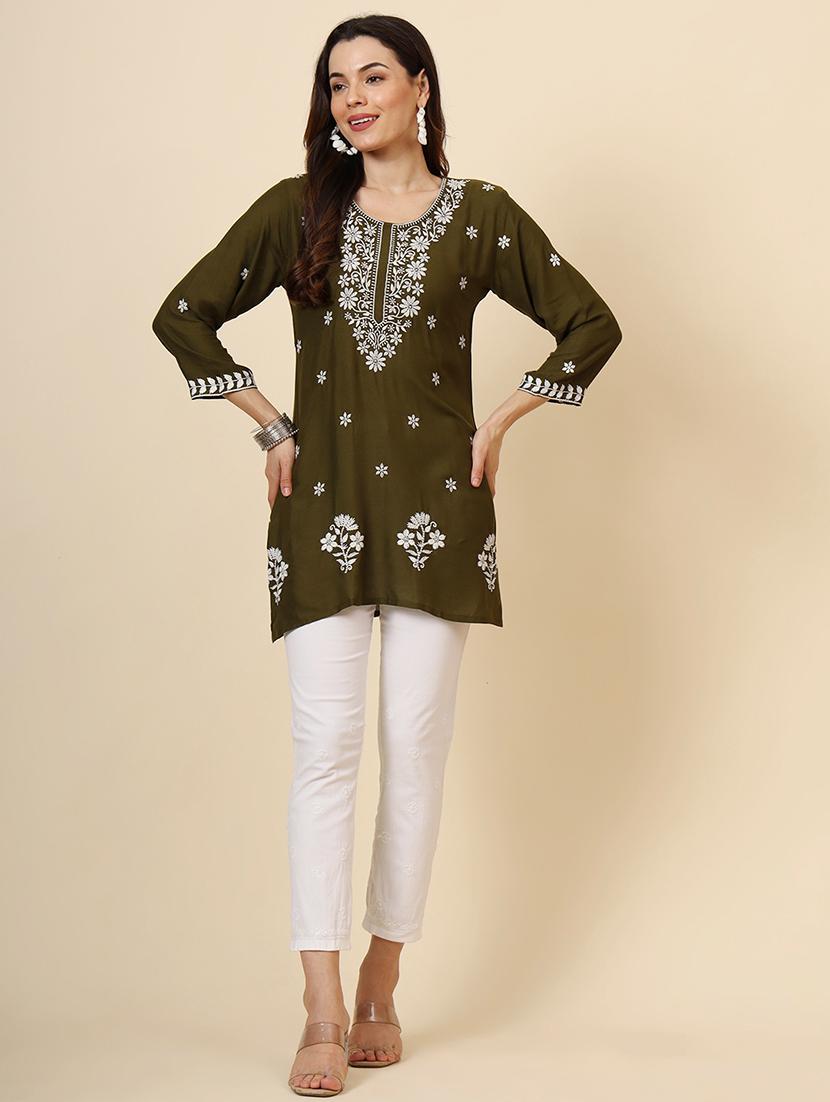 women chikankari three quarter sleeve straight kurti - 21530196 - Standard Image - 5