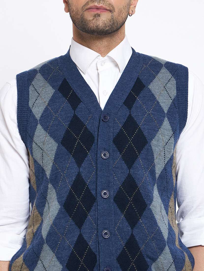 men checkered sleeveless cardigan sweater - 21530326 -  Standard Image - 3