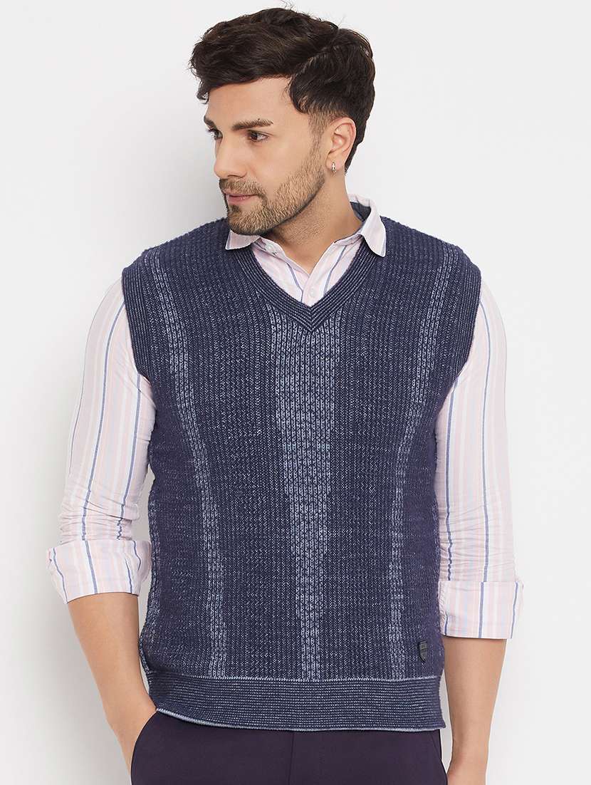 men self design sleeveless pullover