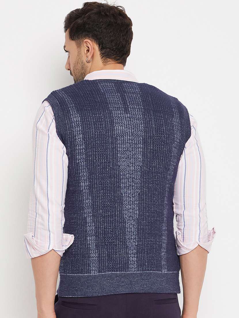 men self design sleeveless pullover - 21530329 -  Standard Image - 3