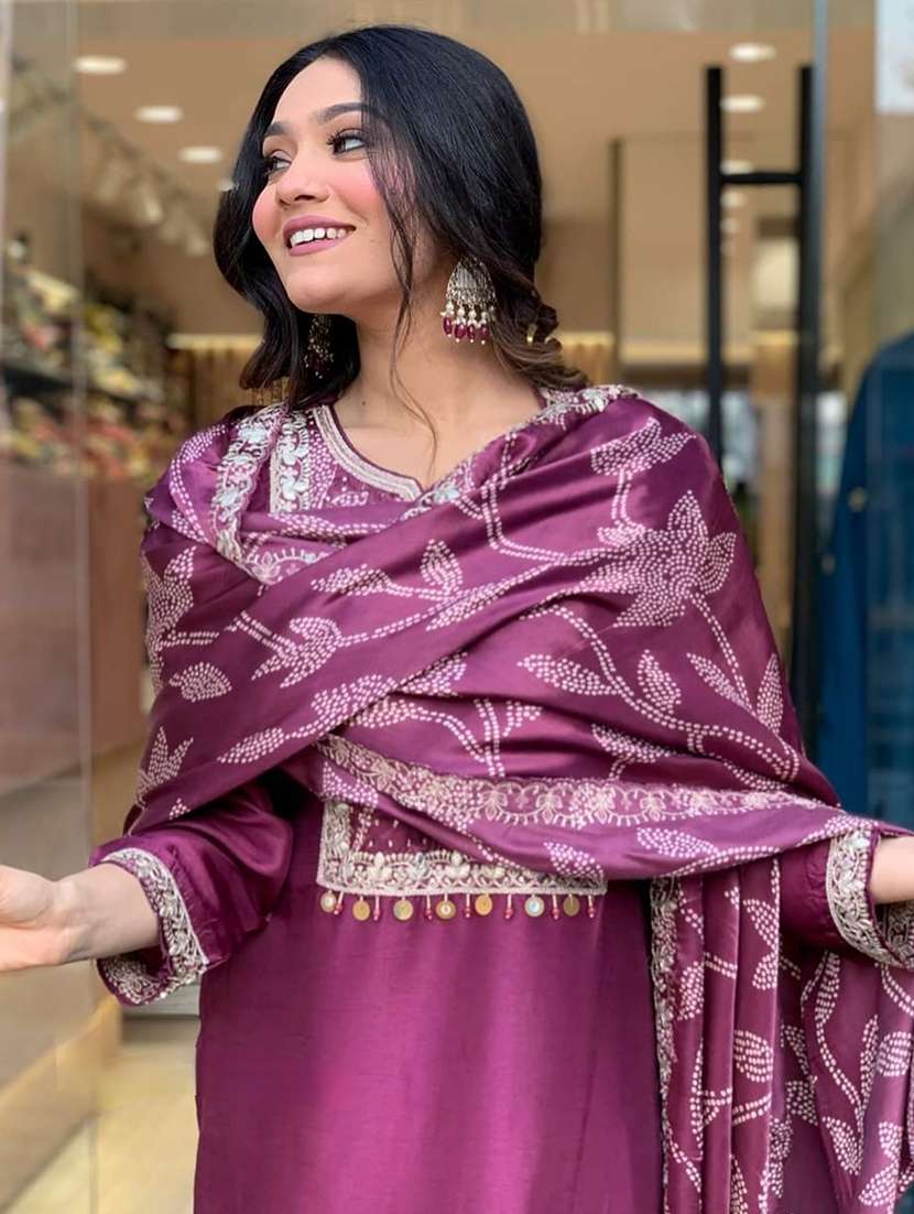 women three quarter sleeve embroidered suit set - 21530496 -  Standard Image - 5