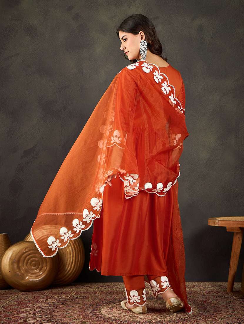 Women Kurta Pant Set With Dupatta 