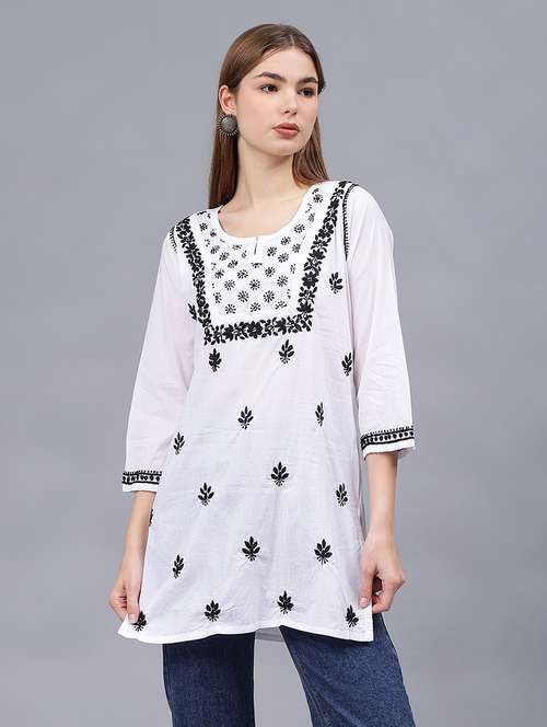 women chikankari straight kurti - 21531726 - Standard Image - 0