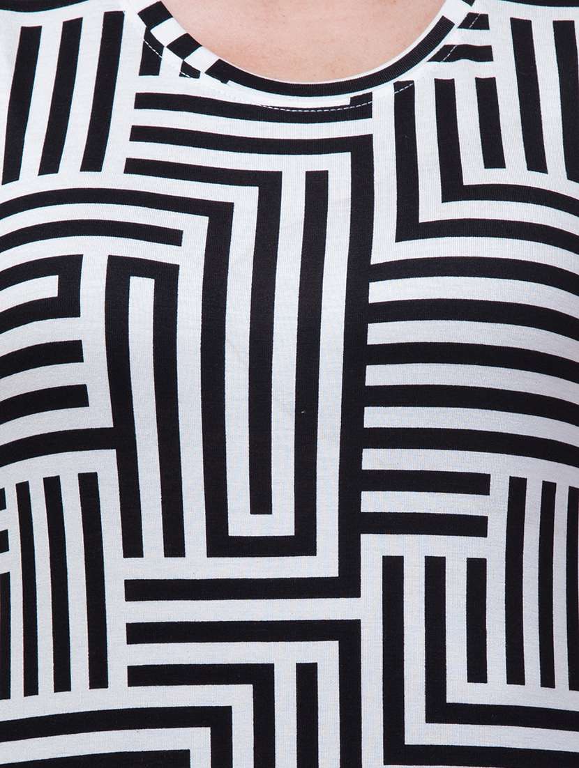 women printed short sleeves t-shirt - 21532105 -  Standard Image - 5