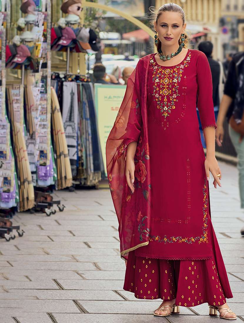 women three quarter sleeve kurta sharara with dupatta set