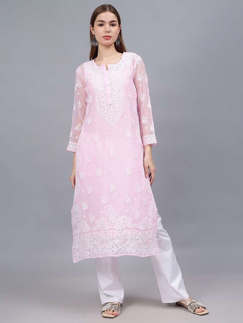 women three quarter sleeves chikankari kurta