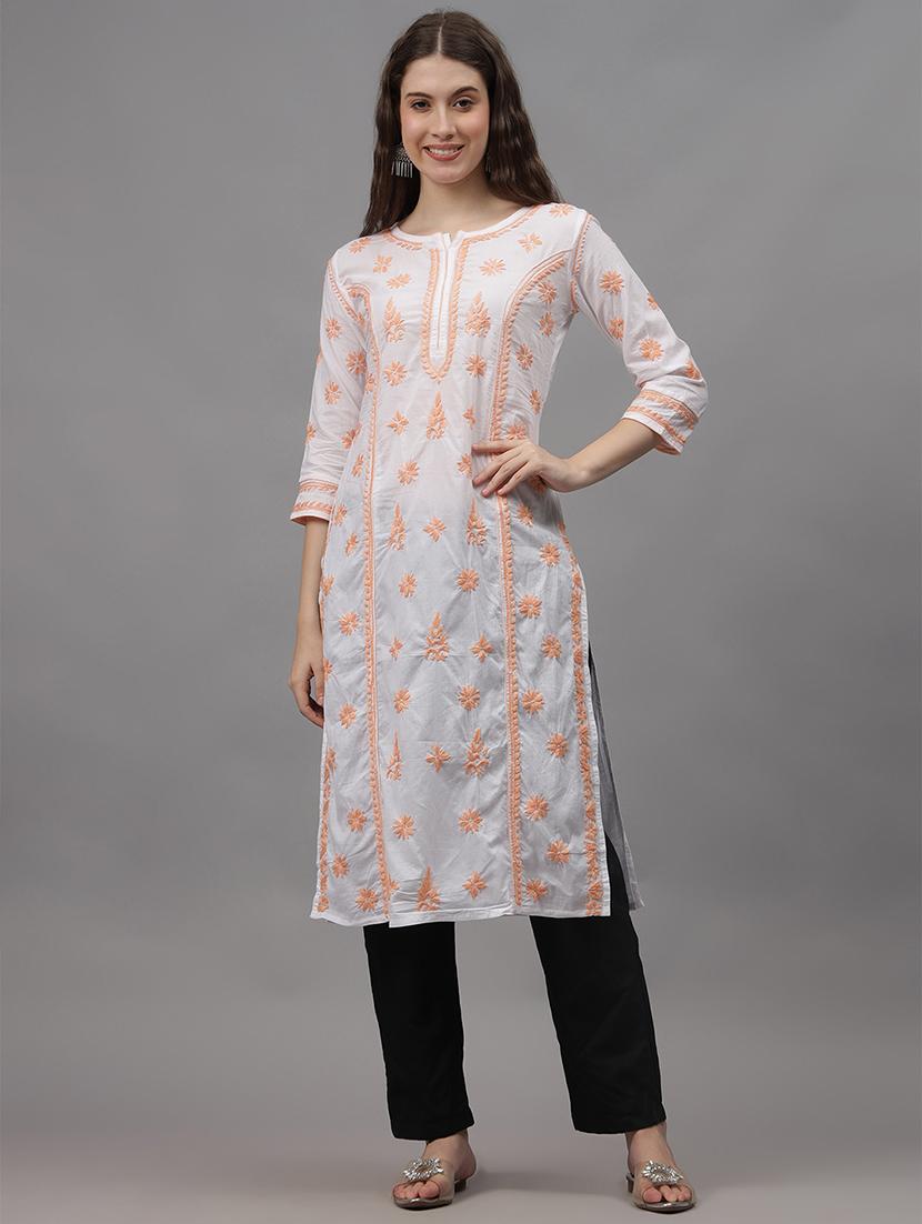 women three quarter sleeves chikankari kurta - 21532303 - Zoom Image - 0
