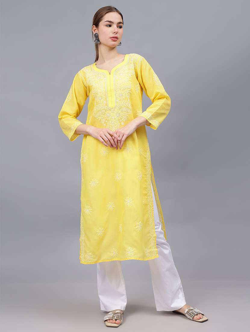 women three quarter sleeves chikankari kurta - 21532320 -  Zoom Image - 0