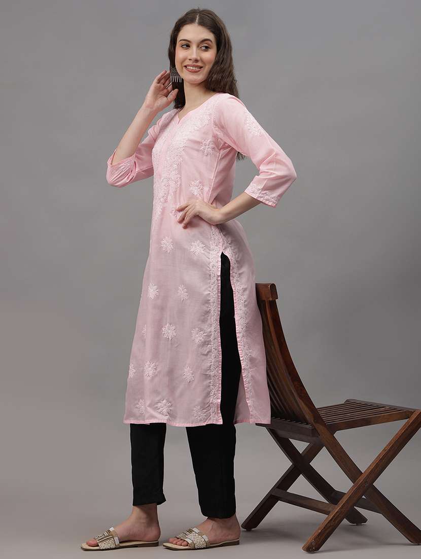 women three quarter sleeves chikankari kurta - 21532322 -  Standard Image - 3