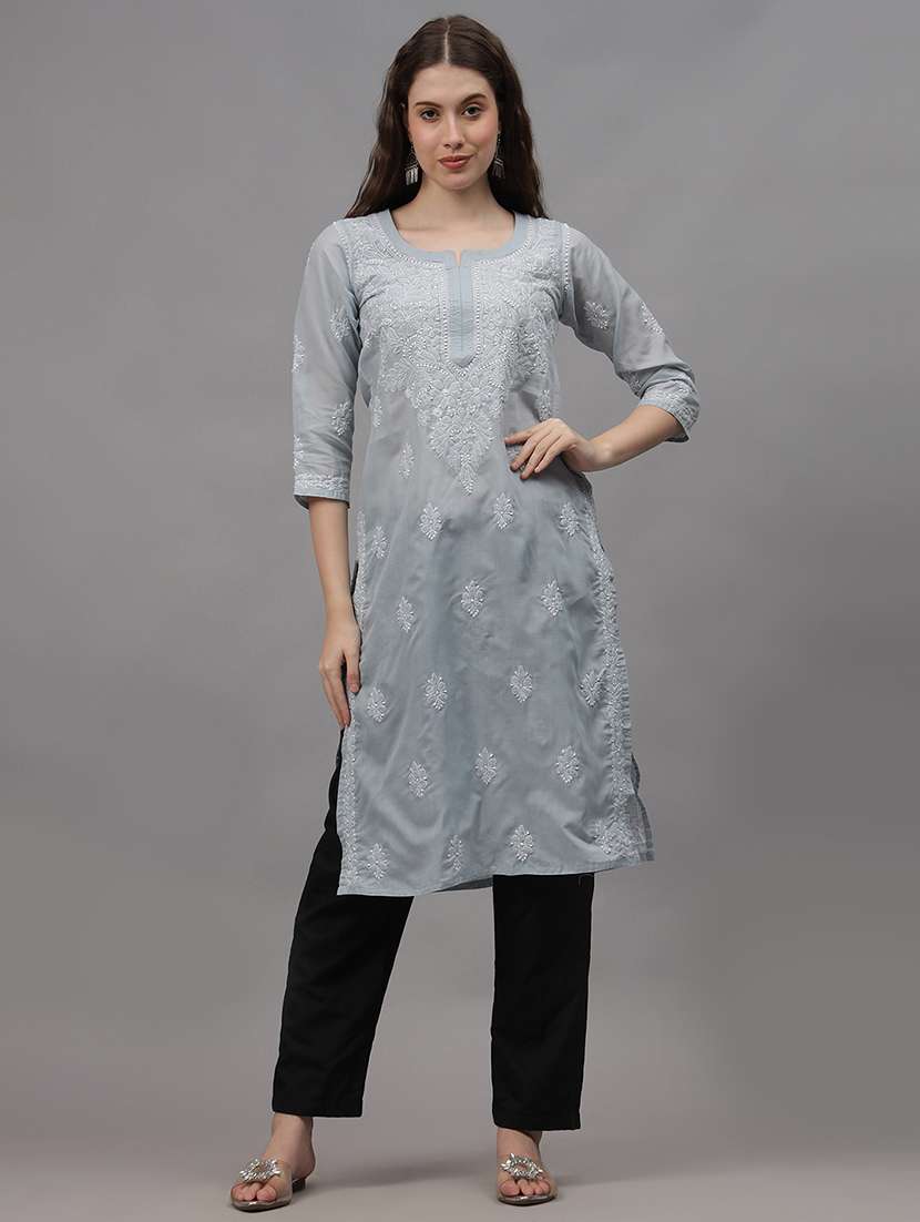 women three quarter sleeves chikankari kurta