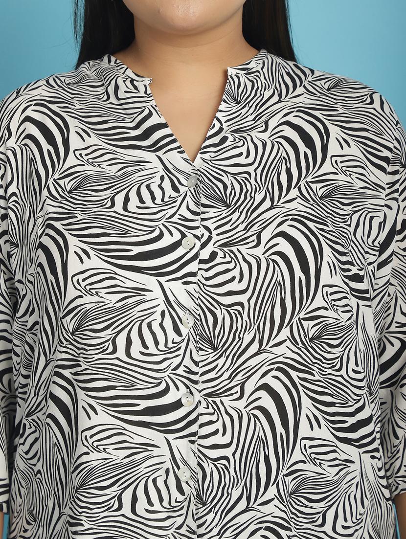 women plus size printed mandarin neck shirt - 21532398 - Standard Image - 5