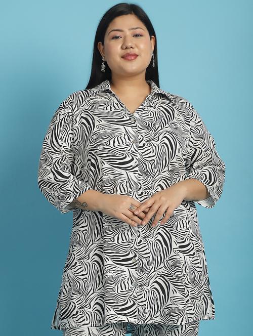 women plus size printed collared shirt - 21532416 - Standard Image - 0