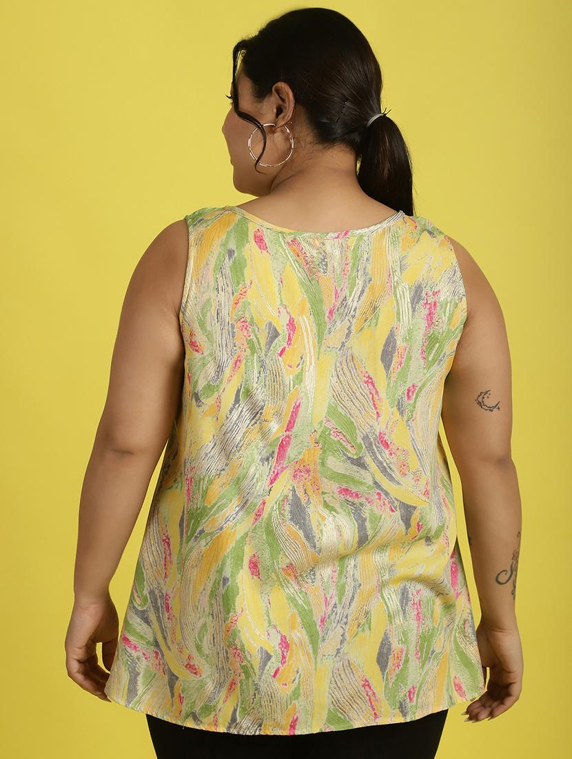 women sleeveless printed regular top - 21532451 - Standard Image - 3