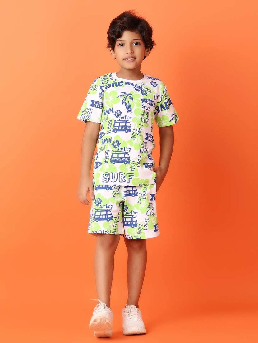 boys round neck printed shorts set