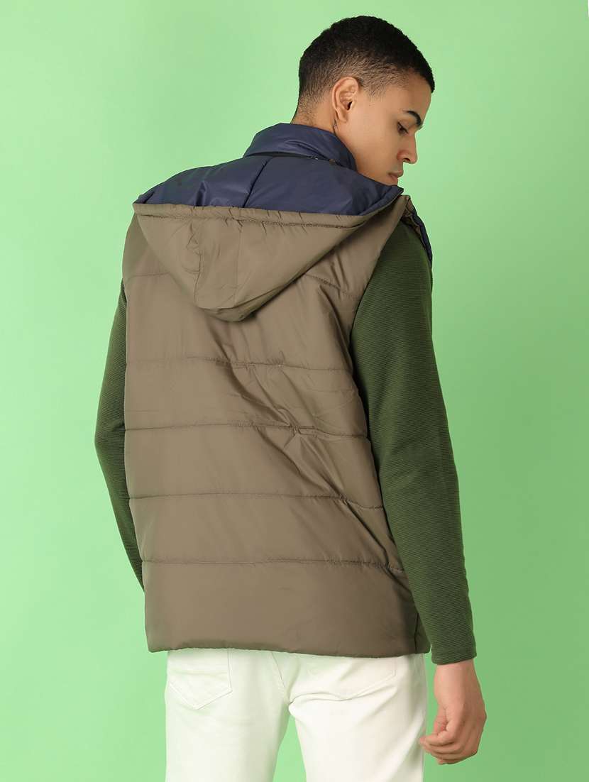 men sleeveless color block quilted jacket - 21533583 -  Standard Image - 3