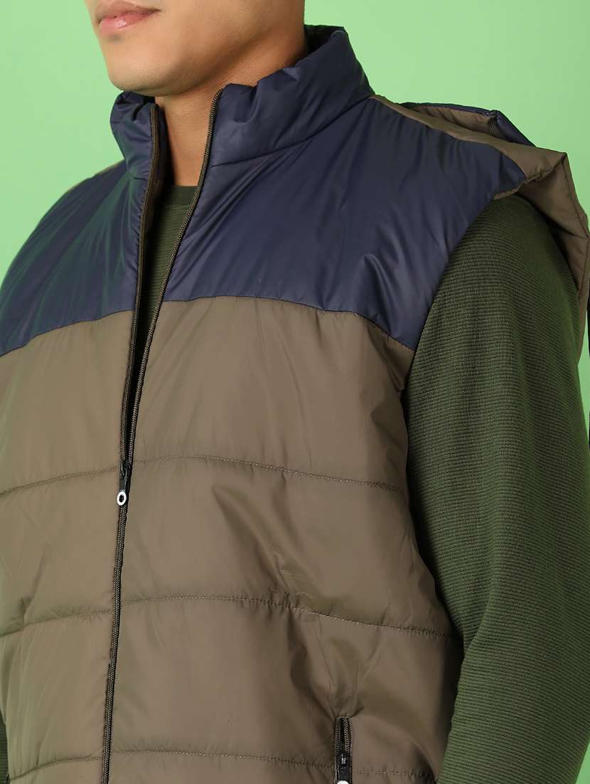 men sleeveless color block quilted jacket - 21533583 -  Standard Image - 5