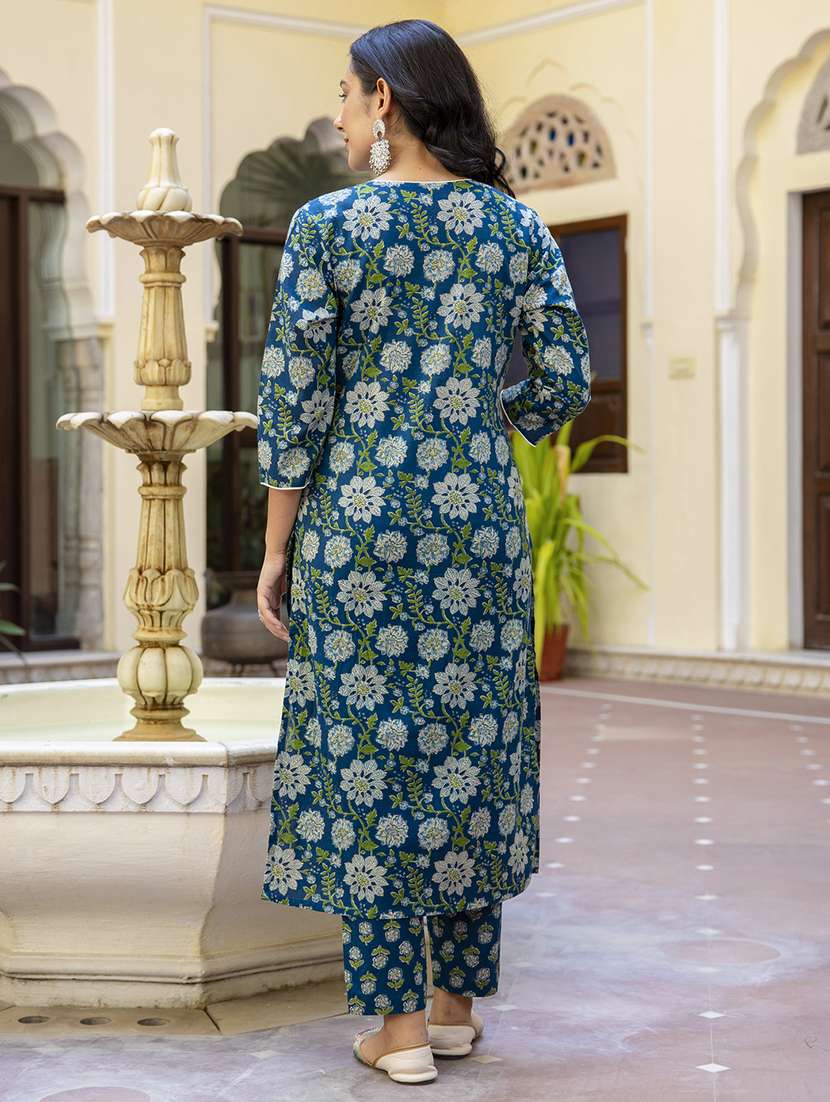 women kurta pant set with dupatta - 21534219 -  Standard Image - 3