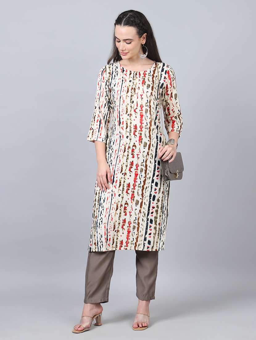 women three quarter sleeves straight kurta