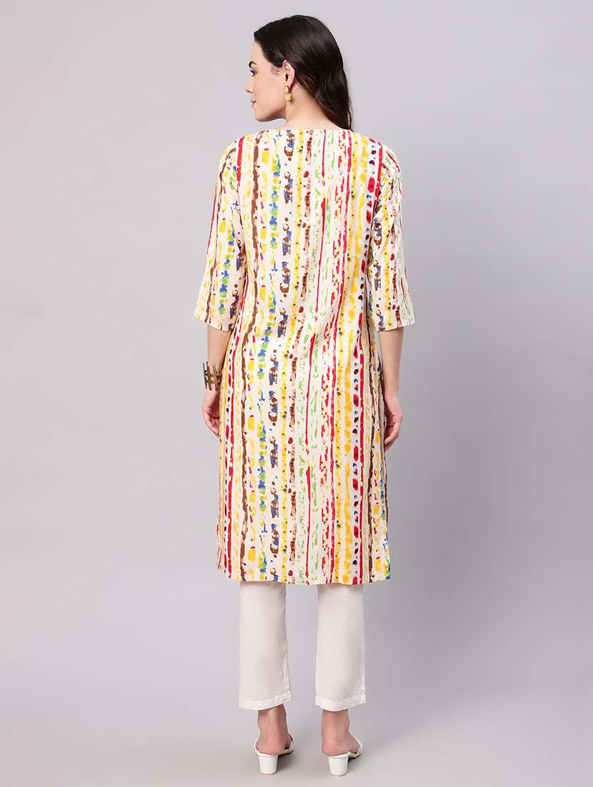 women three quarter sleeves straight kurta - 21534454 -  Standard Image - 3