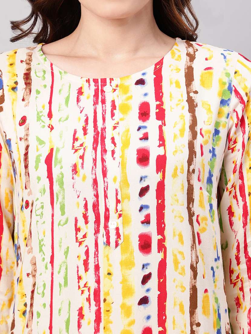 women three quarter sleeves straight kurta - 21534454 -  Standard Image - 5