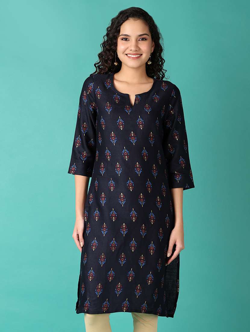 women three quarter sleeve straight kurta