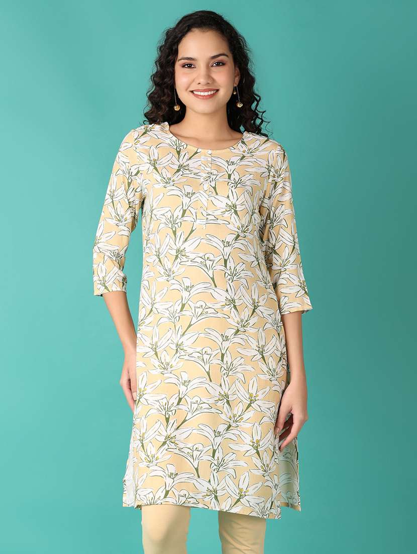 women three quarter sleeve straight kurta