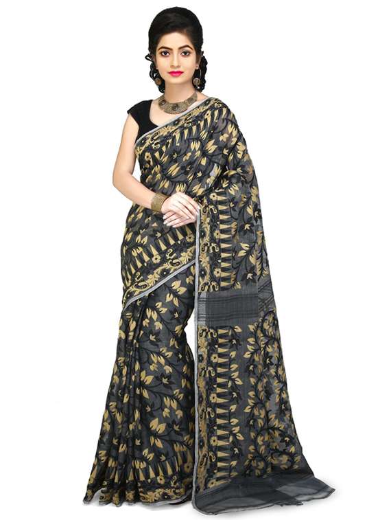 women self design jamdani saree