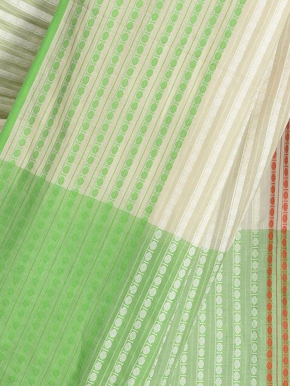 women self design handloom saree - 21536862 - Standard Image - 3