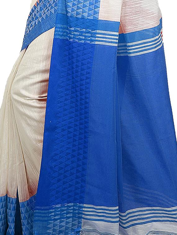 women solid with bordered saree - 21536890 - Standard Image - 3