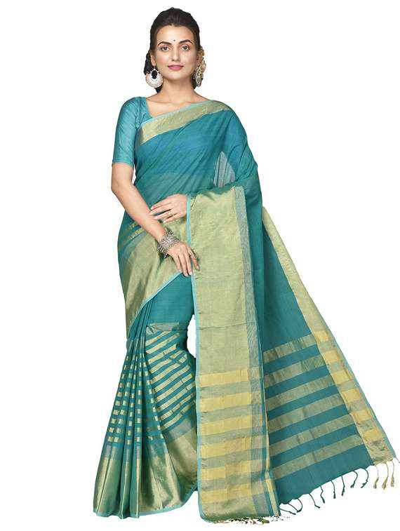 women striped handloom saree
