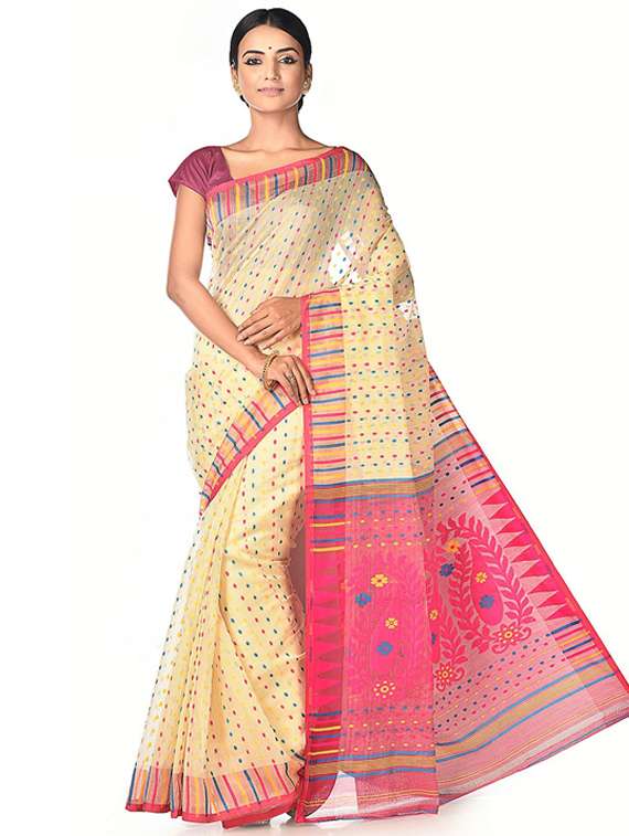 women self design jamdani saree
