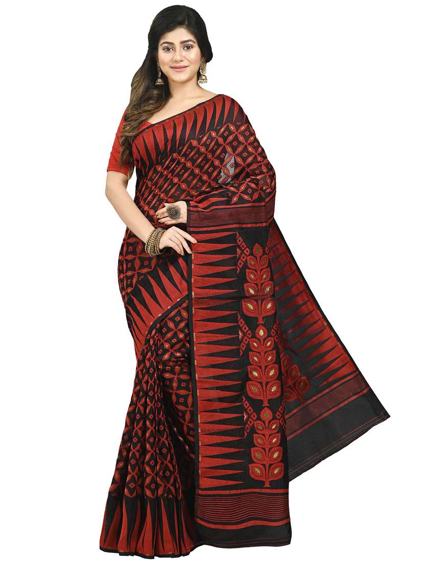 women self design jamdani saree