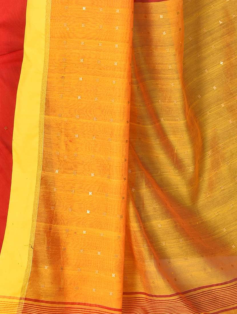 women red handloom saree - 21537094 -  Standard Image - 3