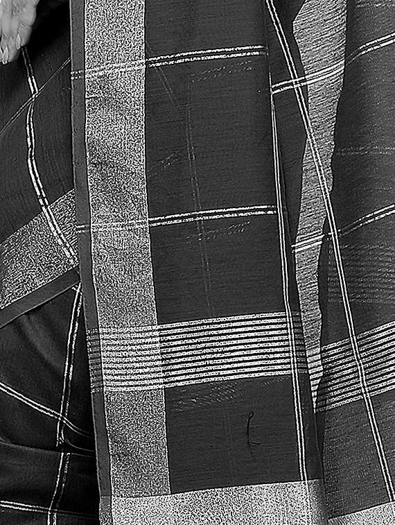 women checkered tant saree - 21537171 - Standard Image - 3