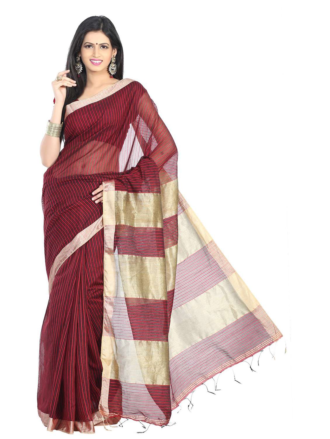 women striped handloom saree