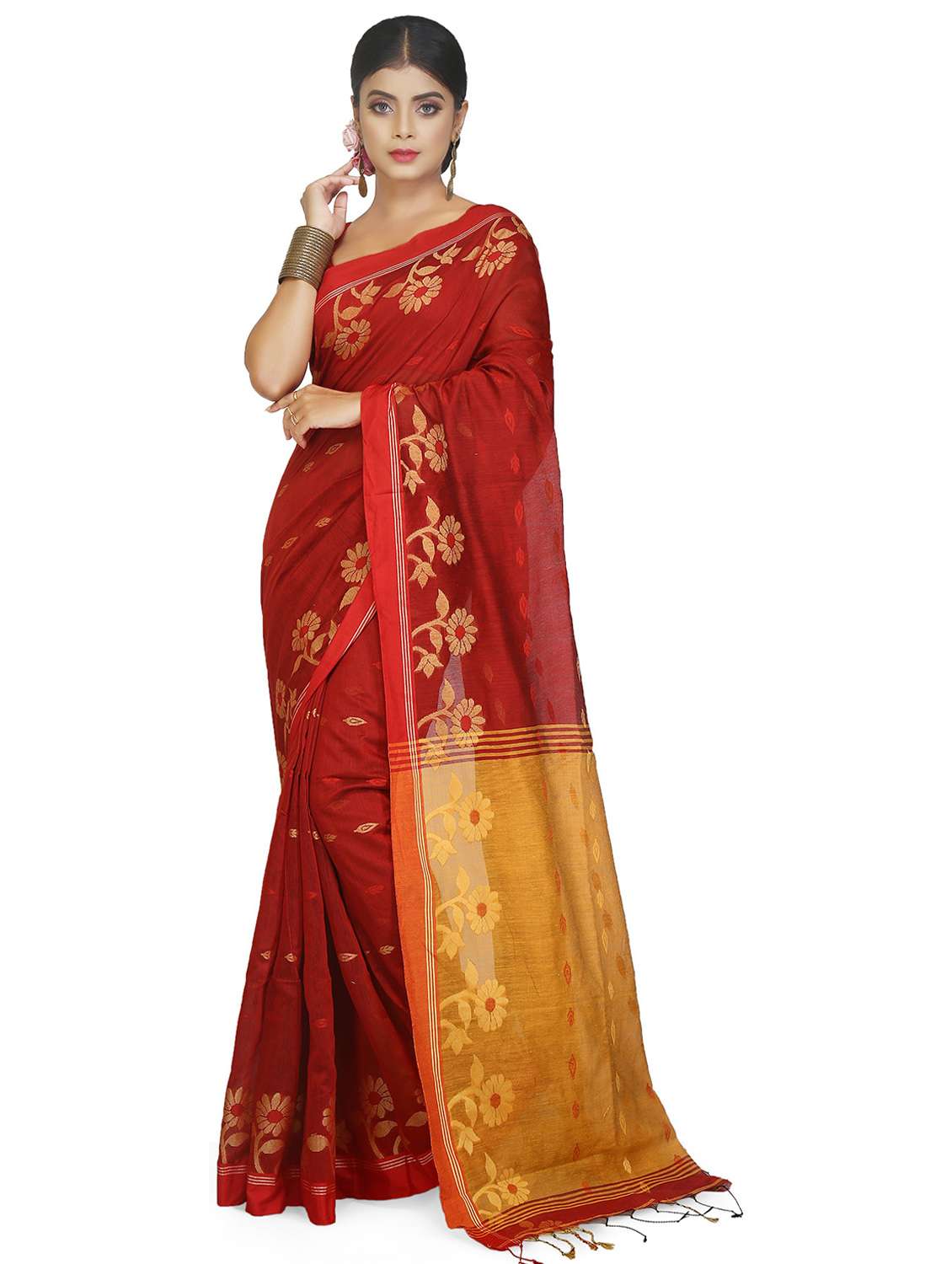 women self design handloom saree - 21537493 -  Zoom Image - 0
