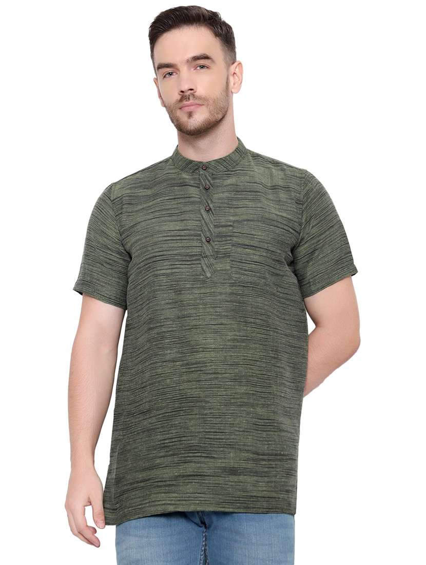 men self design mandarin neck short sleeve short kurta