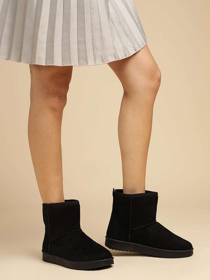 women solid ankle length boots - 21539181 - Standard Image - 5
