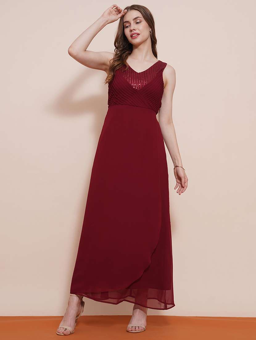 globus women maroon v-neck sequinned pintuck fit & flare maxi party dress - 21540015 - Zoom Image - 0