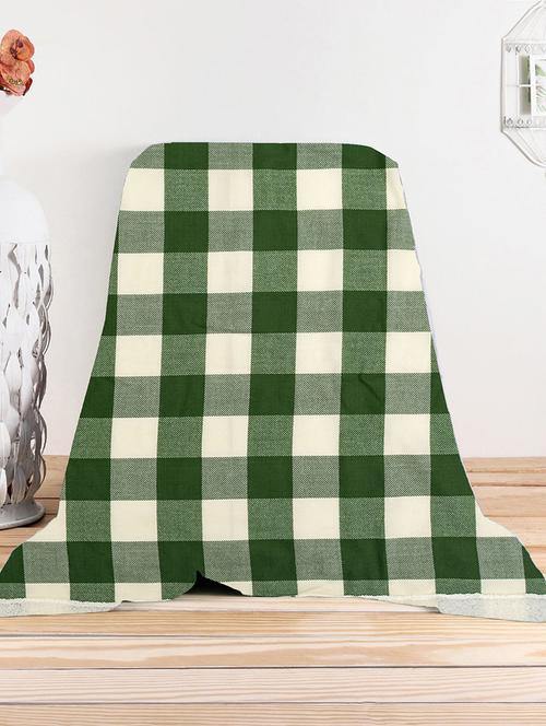 newborn baby swaddle blanket - 21543588 -  Standard Image - 0