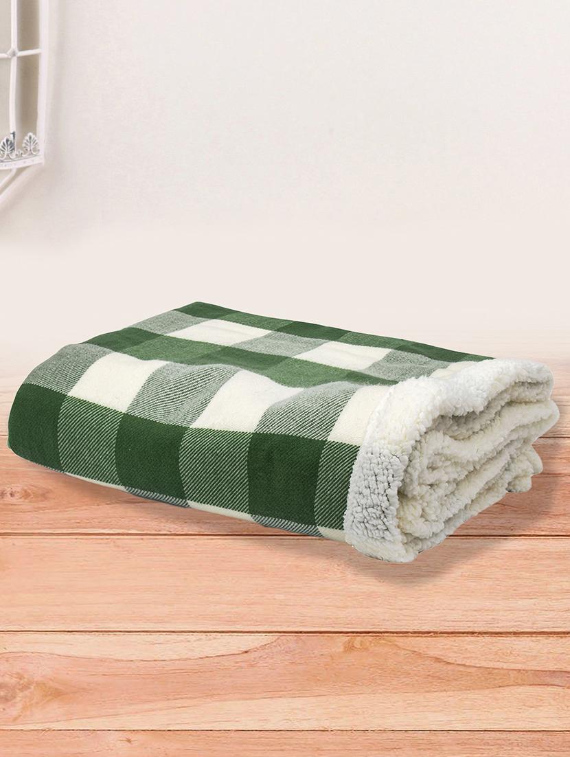 newborn baby swaddle blanket - 21543588 - Standard Image - 3