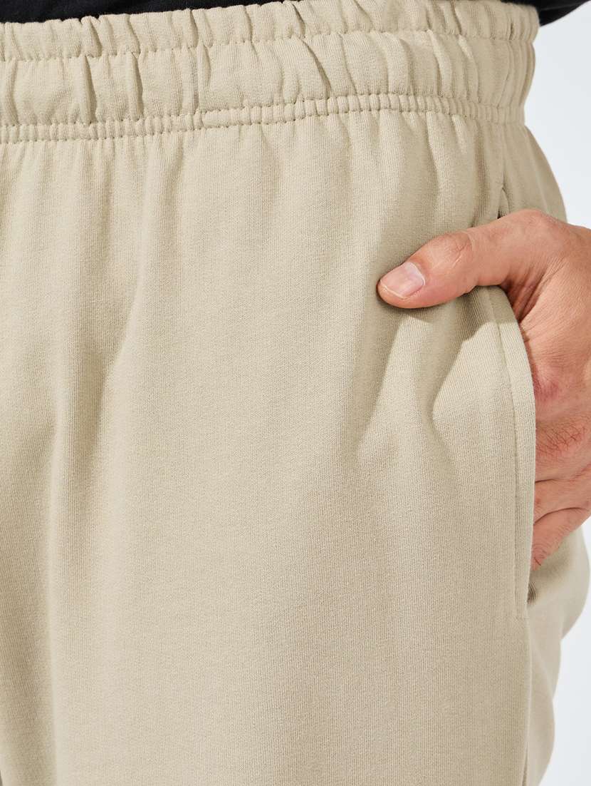 men solid relaxed fit jogger - 21544794 - Standard Image - 3