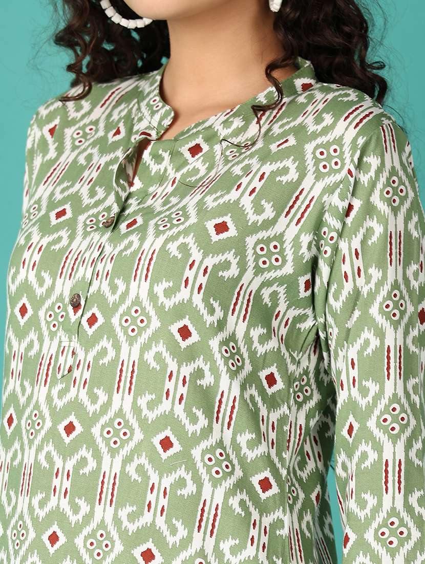 women three quarter sleeve straight kurta - 21545053 - Standard Image - 5