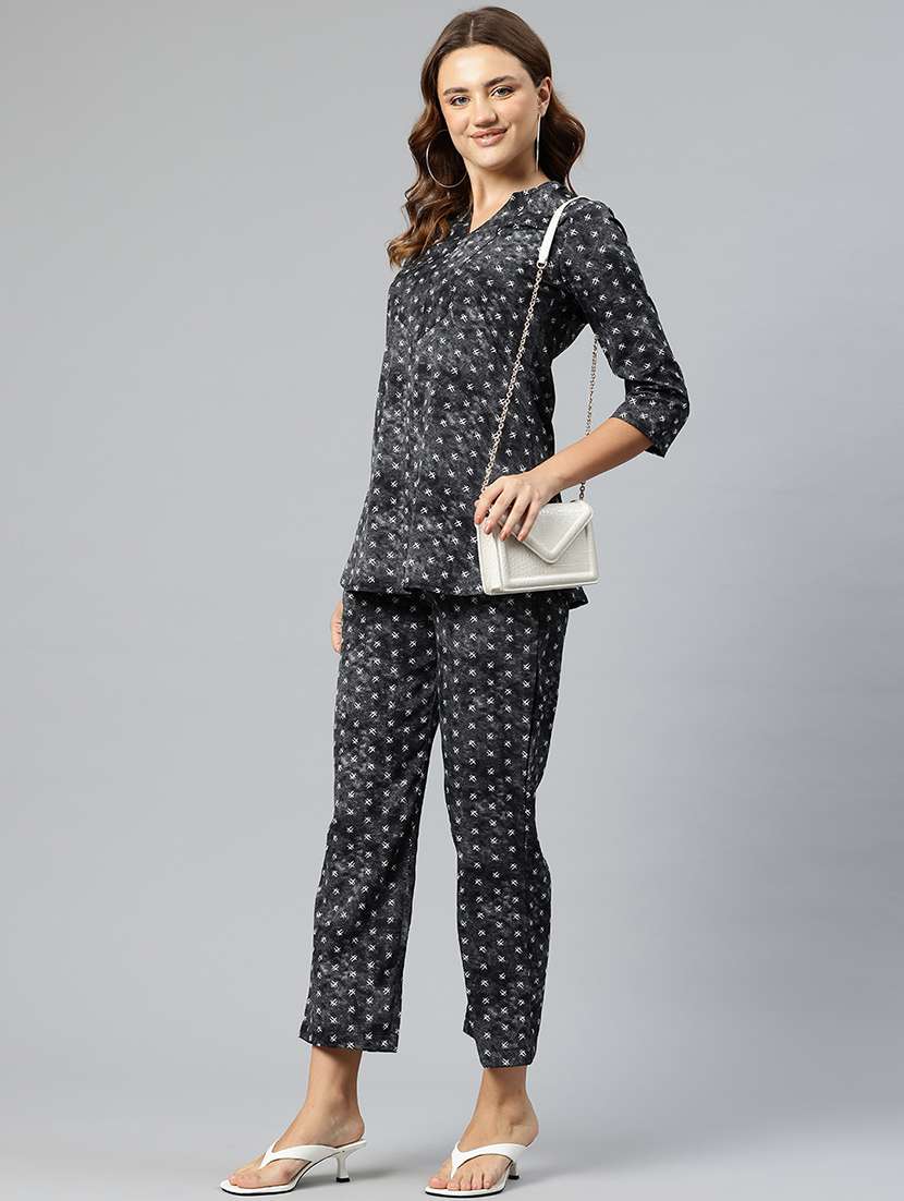 women printed shirt and trouser co-ord set - 21547520 -  Standard Image - 3