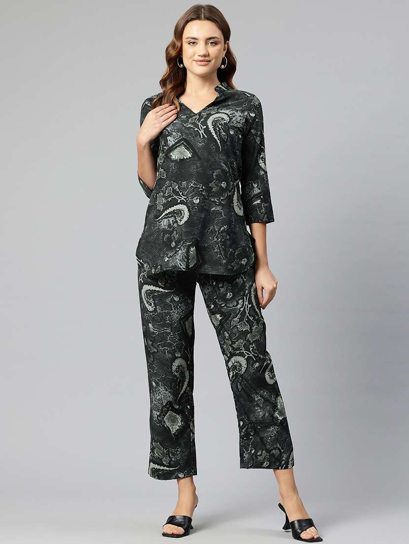women printed top and trouser co-ord set
