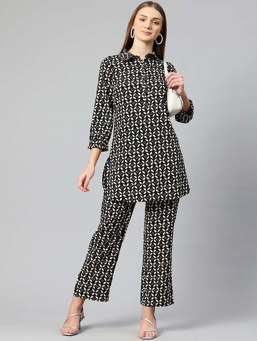 black crepe top and trouser set coord - 21547527 -  Standard Image - 3