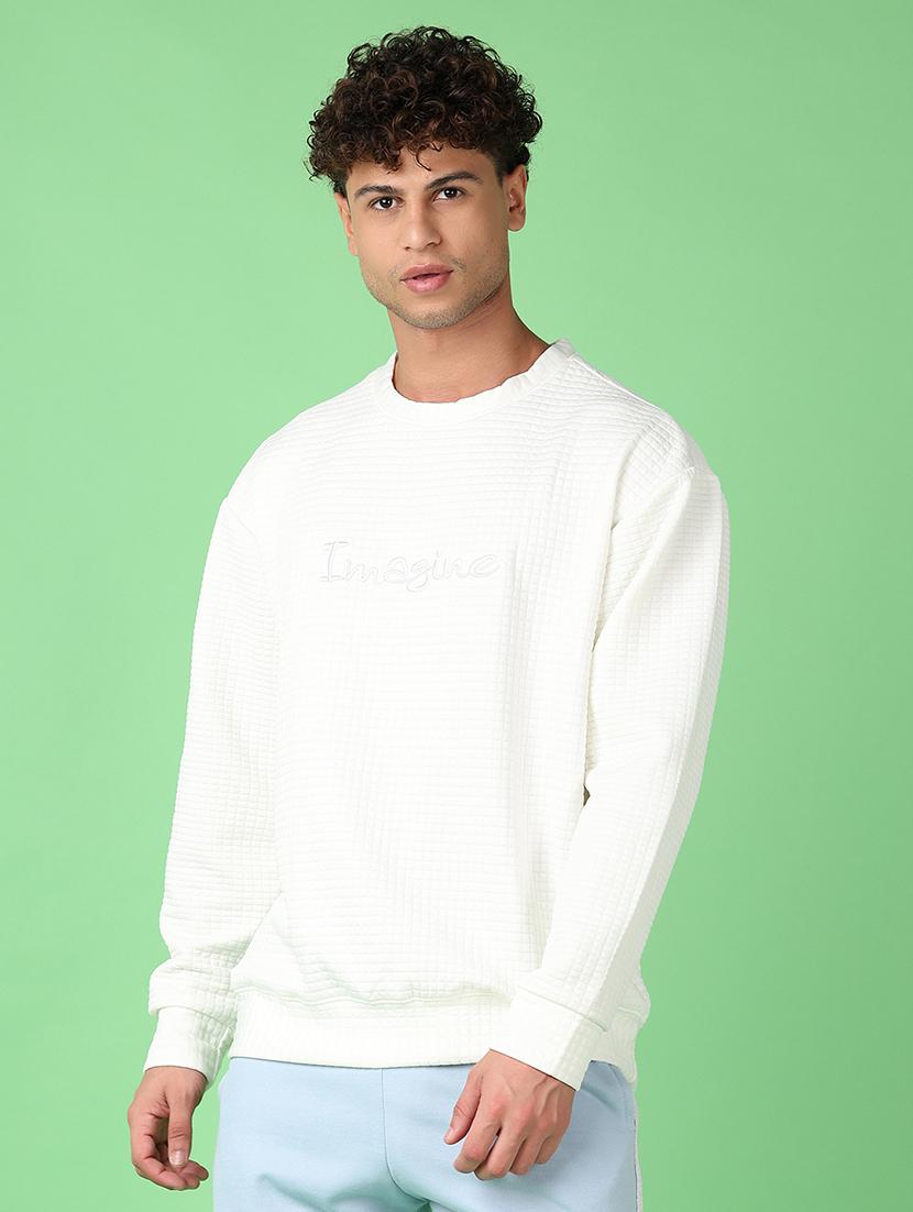 men round neck plain t-shirt - 21547723 - Zoom Image - 0
