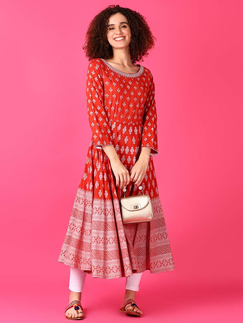 women three quarter sleeve flared kurta